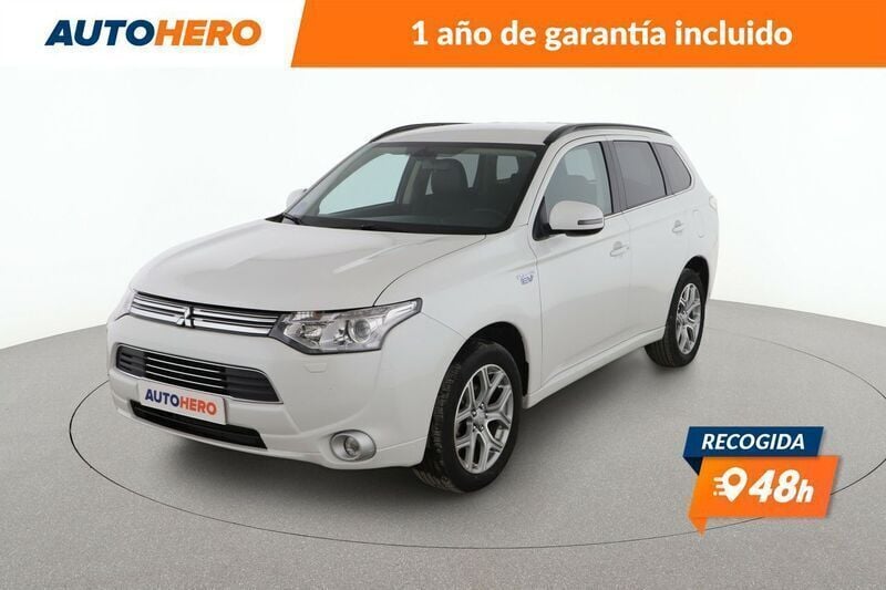 Blanco Usado 2015 Mitsubishi Outlander P-HEV Motion SUV | 15.399 € (Buen precio) - Imagen 1/3