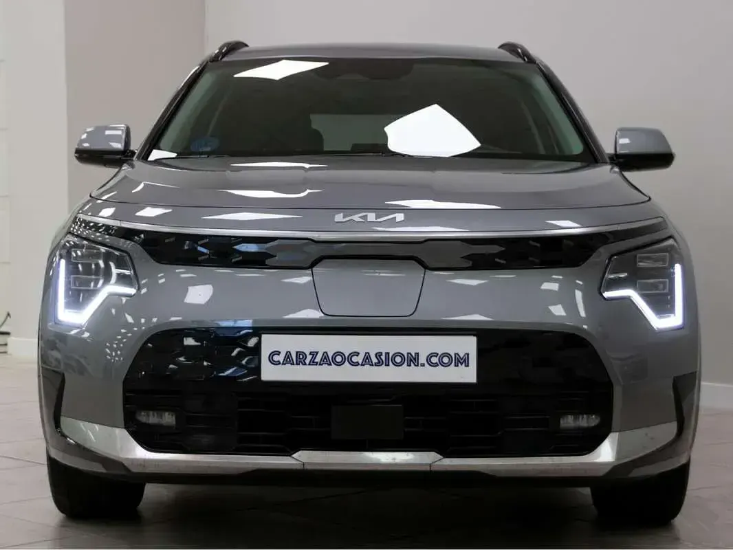 Usado Kia e-Niro 150 kW (204 CV) 2024 Gris SUV