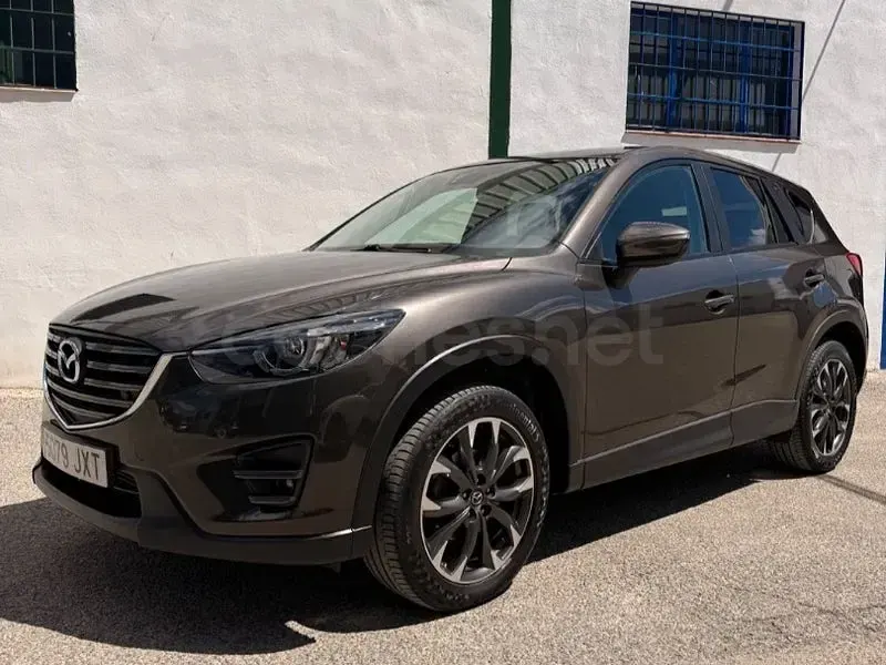 Usado Mazda CX-5 Edition 150 CV (110 kW) 2017 Gris / plata SUV