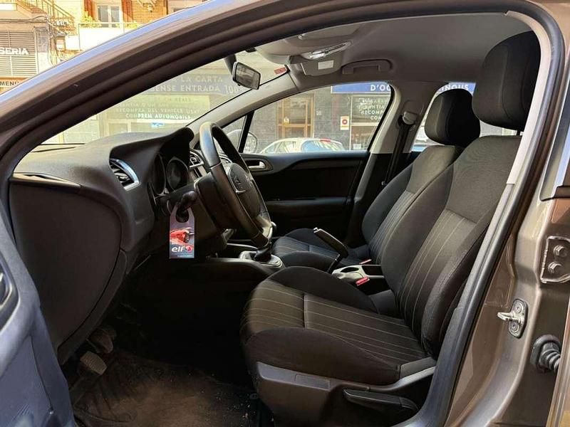 Usado Citroën C4 Feel 110 CV (80 kW) 2016 Beige Utilitario
