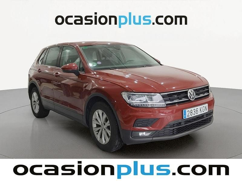 Usado VW Tiguan Edition 125 HP (91 kW) 2018 Vermelho SUV