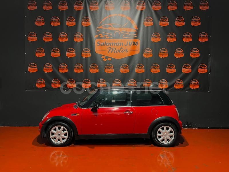Usado Mini Cooper 116 CV (85 kW) 2004 Rojo Utilitario