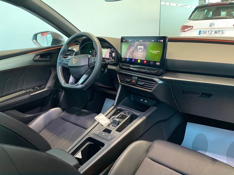 Usado Cupra Leon 150 CV (110 kW) 2024 Gris Berlina