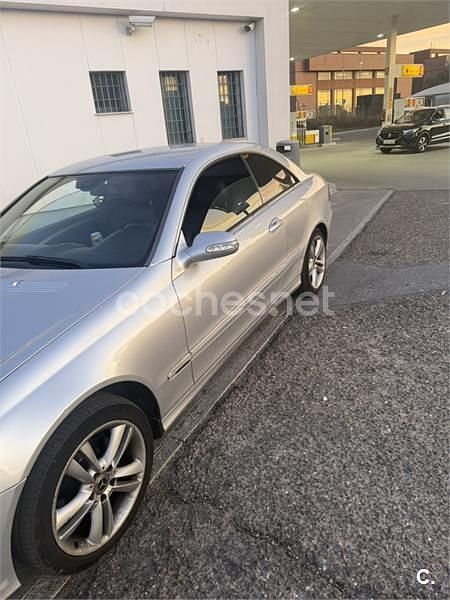 Gris / plata Usado 2008 Mercedes CLK220 Avantgarde Coupe | 6500 € (Precio justo) - Imagen 1/4