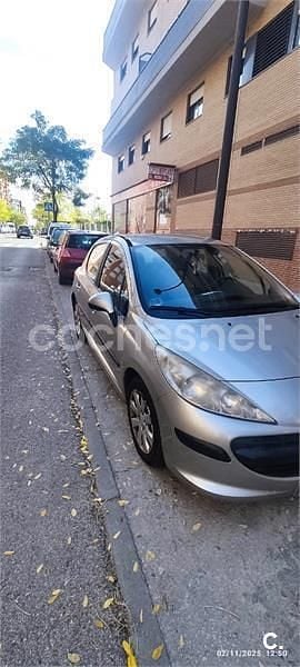 Gris / plata Usado 2006 Peugeot 207 Berlina | 3200 € (Precio justo) - Imagen 1/4