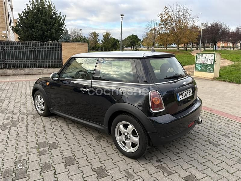 Usado Mini ONE 90 CV (66 kW) 2007 Azul Utilitario