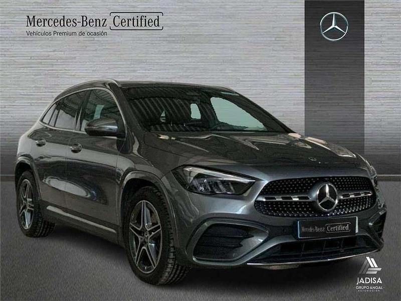 Usado Mercedes GLA200 163 CV (119 kW) 2025 SUV