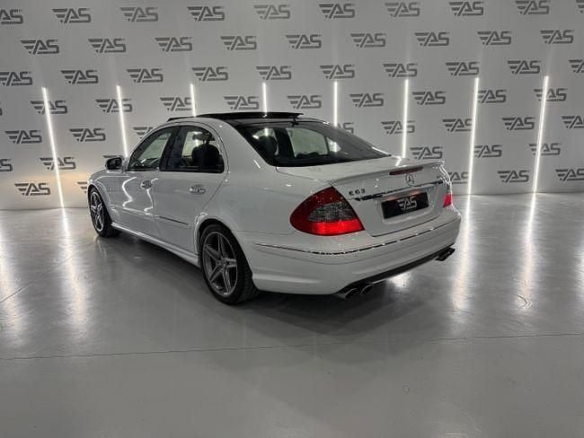 Usado Mercedes E63 AMG AMG 514 CV (378 kW) 2006 Blanco Berlina