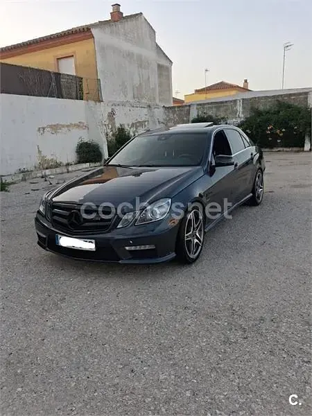 Usado Mercedes E63 AMG AMG 514 CV (378 kW) 2010 Gris / plata Berlina
