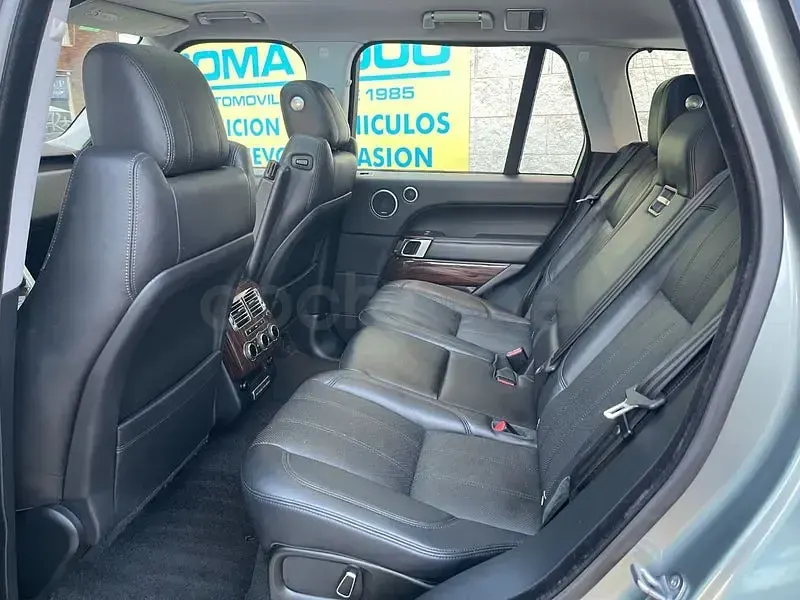 Usado Land Rover Range Rover Vogue 258 CV (189 kW) 2015 Gris / plata SUV