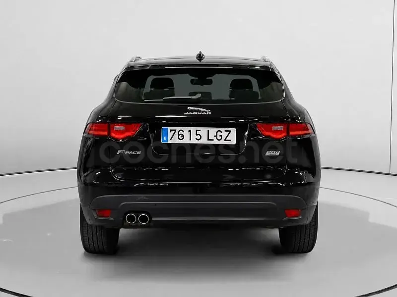 Usado Jaguar F-Pace Prestige 180 CV (132 kW) 2020 Negro SUV
