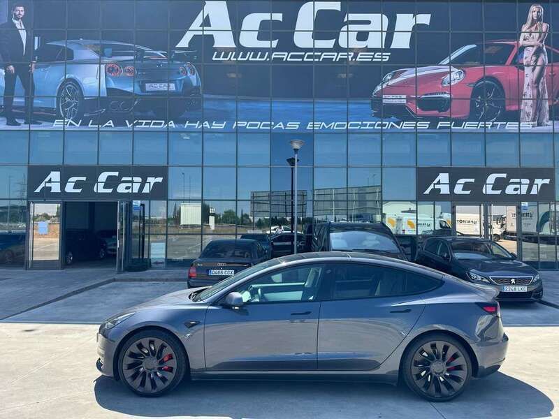 Gris Usado 2021 Tesla Model 3 Performance Berlina | 34.500 € (Precio justo) - Imagen 1/4