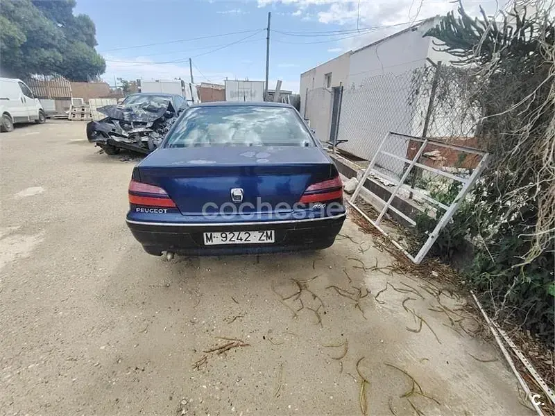 Usado Peugeot 406 110 CV (80 kW) 2000 Azul Berlina