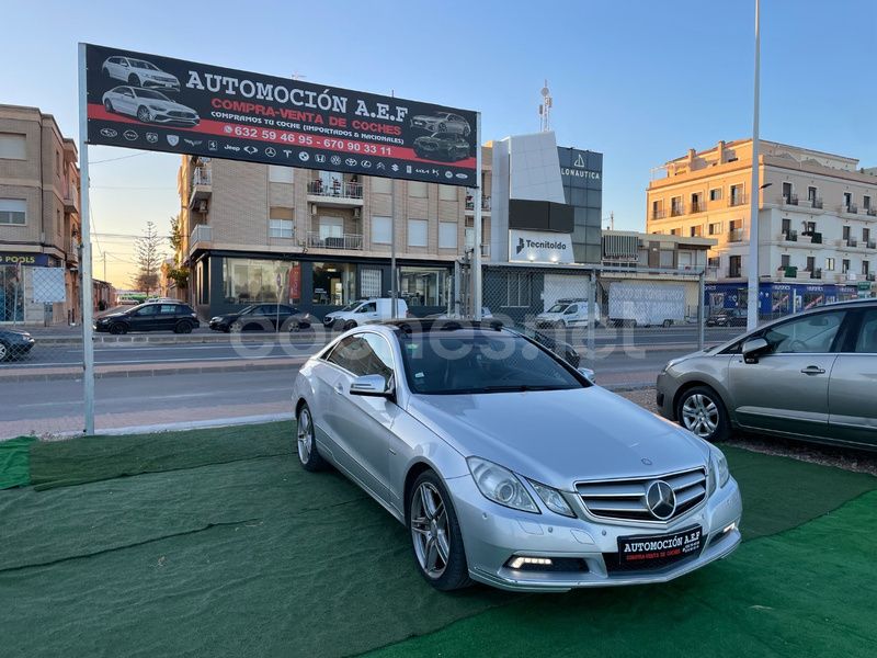 Gris / plata Usado 2011 Mercedes E350 Elegance Coupe | 11.999 € (Buen precio) - Imagen 1/4