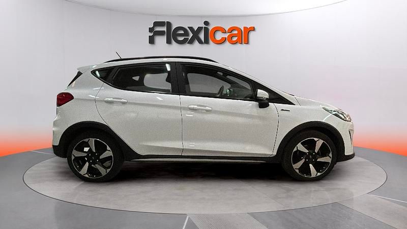 Usado Ford Fiesta Trend 86 CV (63 kW) 2020 Blanco Utilitario