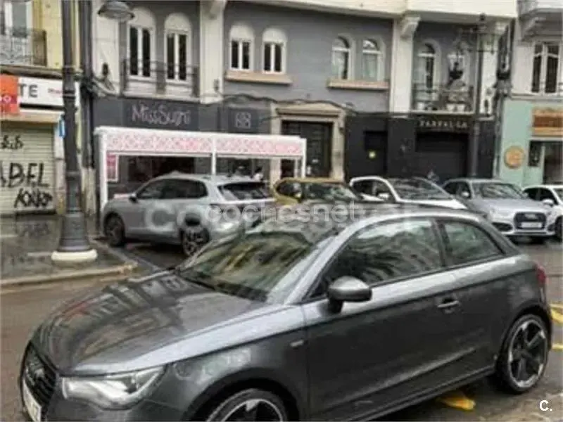 Usado Audi A1 S-Line 90 CV (66 kW) 2013 Gris / plata Utilitario