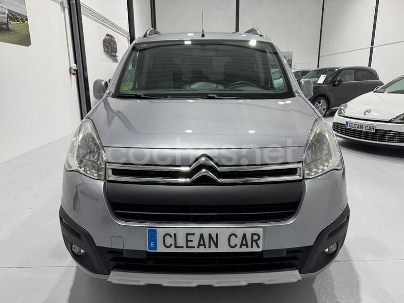 Usado Citroën Berlingo Feel 102 CV (75 kW) 2018 Gris / plata Monovolumen