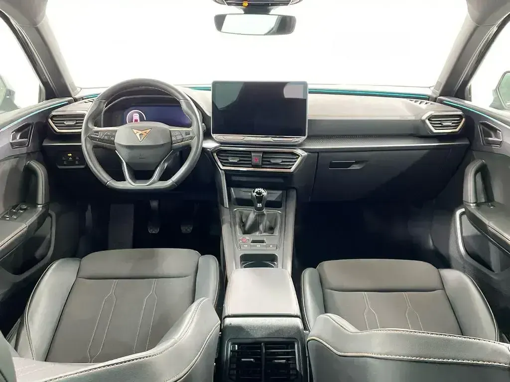 Usado Cupra Leon 150 CV (110 kW) 2025 Azul Berlina