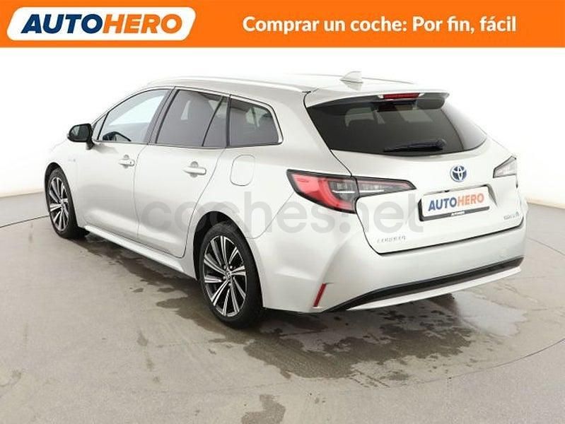 Usado Toyota Corolla Style 122 CV (89 kW) 2021 Gris Familiar