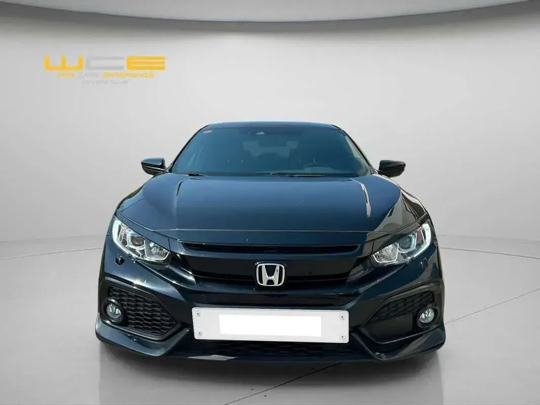 Usado Honda Civic Elegance 129 CV (94 kW) 2017 Negro Utilitario