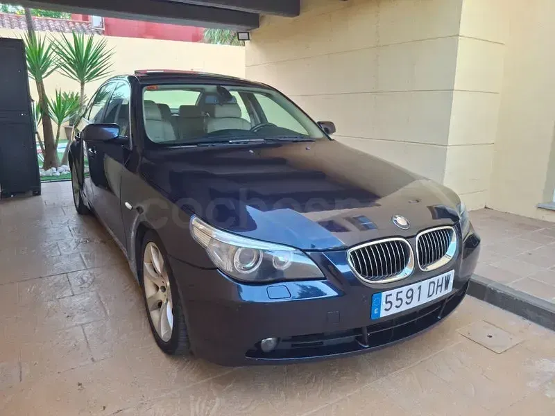 Usado BMW 535 272 CV (200 kW) 2005 Azul Berlina