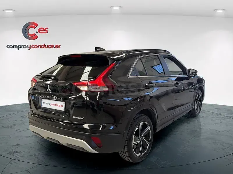 Usado Mitsubishi Eclipse Cross 188 CV (138 kW) 2022 Negro SUV