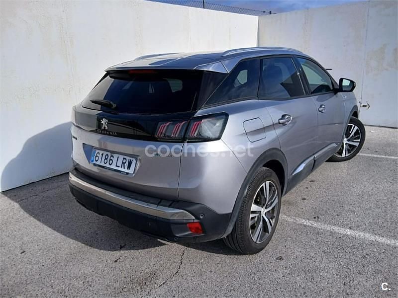 Usado Peugeot 3008 Allure 300 CV (220 kW) 2021 Gris / plata SUV