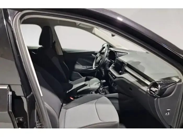 Usado Skoda Fabia Selection 115 CV (84 kW) 2025 Negro Utilitario