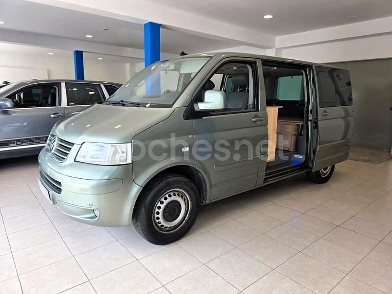 Verde Usado 2007 VW Multivan Highline Van | 14.999 € (Buen precio) - Imagen 1/4