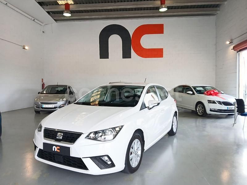 Blanco Usado 2018 Seat Ibiza Reference Berlina | 9500 € (Precio justo) - Imagen 1/4