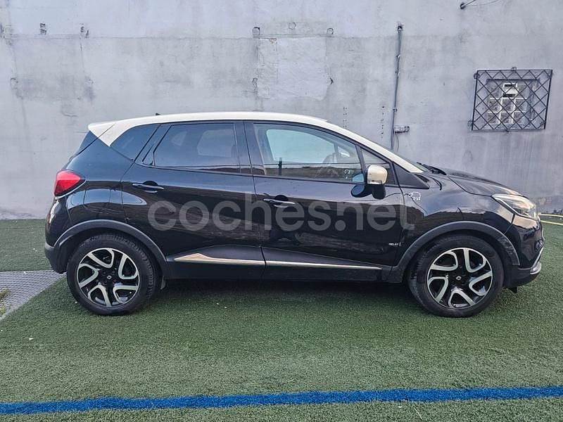 Używany Renault Captur Zen 90 KM (66 kW) 2013 Czarny SUV