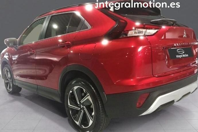 Usado Mitsubishi Eclipse Cross 187 CV (137 kW) 2025 SUV