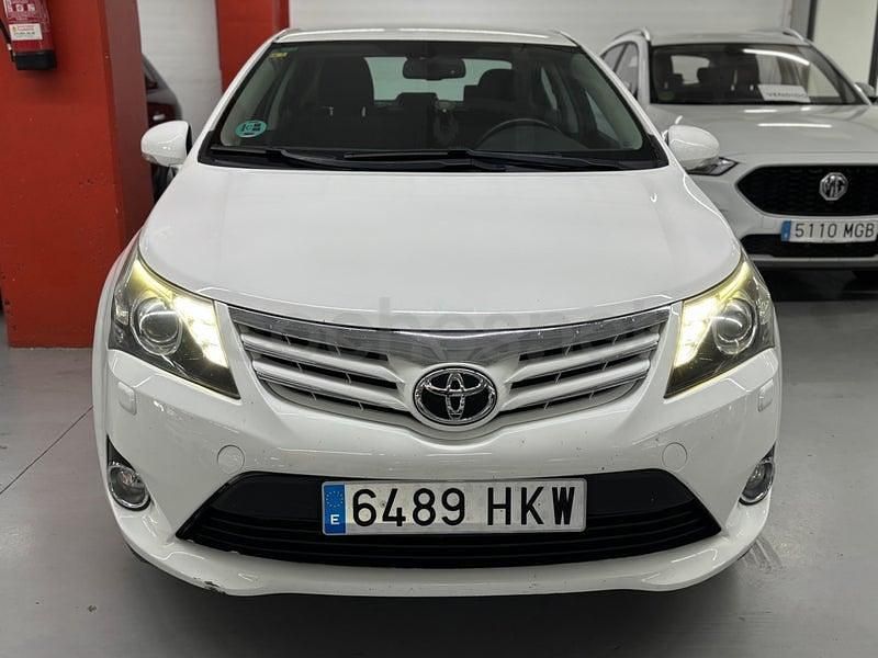 Occasion Toyota Avensis Advance 147 PK (108 kW) 2012 Wit Sedan