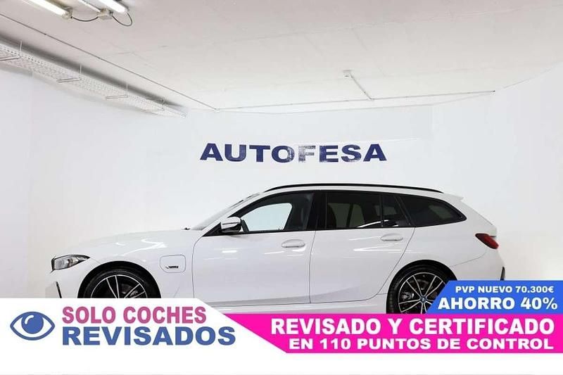 Usado BMW 320 M Sport 204 CV (150 kW) 2023 Blanco Familiar