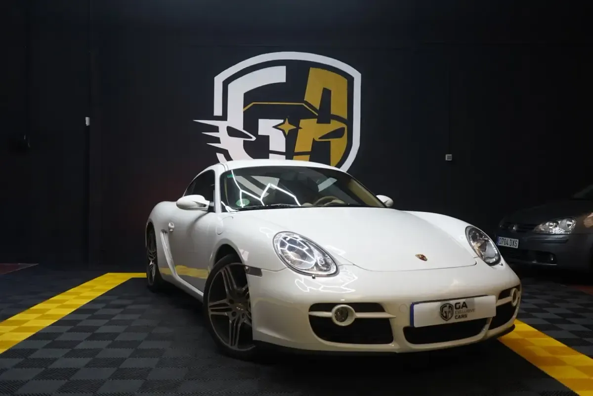 Usado Porsche Cayman 245 CV (180 kW) 2006 Blanco Coupe