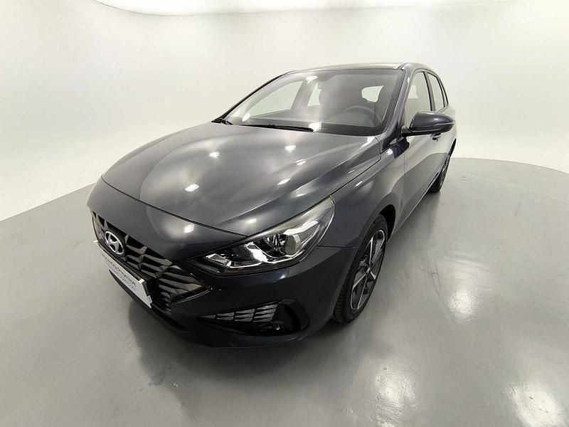 Teal Usado 2024 Hyundai i30 Berlina | 18.200 € (Buen precio) - Imagen 1/4