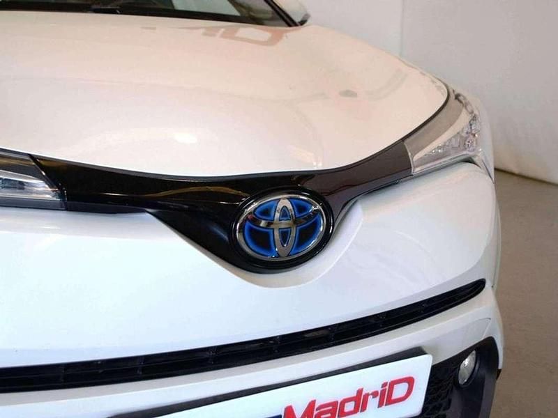 Usado Toyota C-HR Advance 122 CV (89 kW) 2019 Blanco SUV