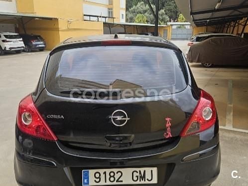 Usado Opel Corsa Enjoy 80 HP (58 kW) 2009 Preto Citadino