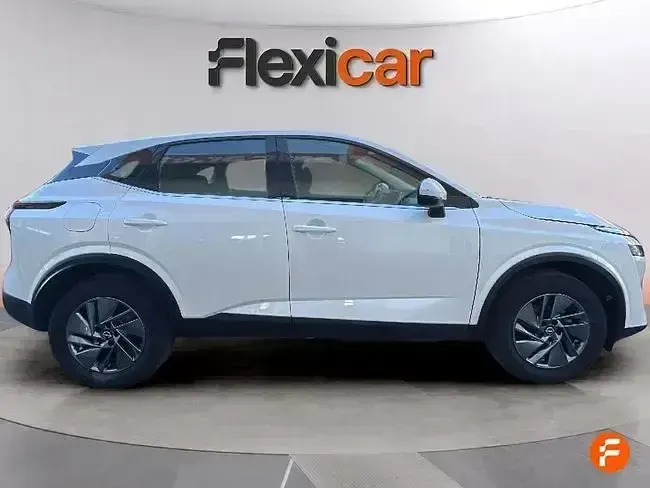 Occasion Nissan Qashqai Acenta 140 PK (102 kW) 2023 Wit SUV