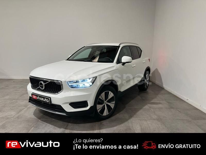 Blanco Usado 2022 Volvo XC40 Momentum SUV | 22.490 € (Precio justo) - Imagen 1/4
