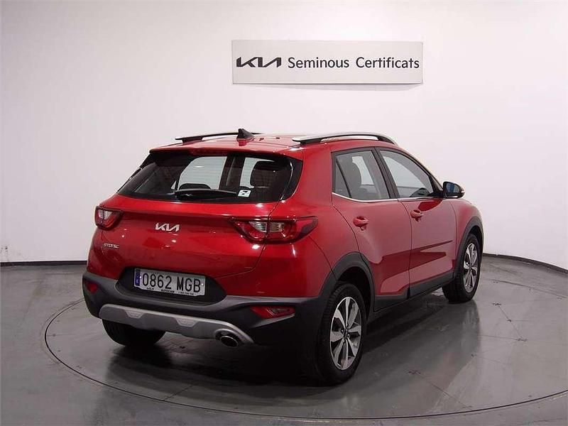 Usado Kia Stonic 84 CV (61 kW) 2023 SUV