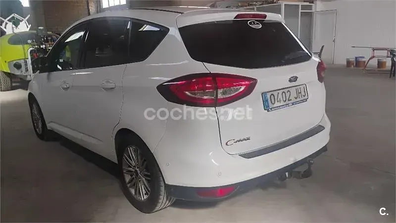 Usado Ford C-MAX Business Edition 120 CV (88 kW) 2015 Blanco Monovolumen