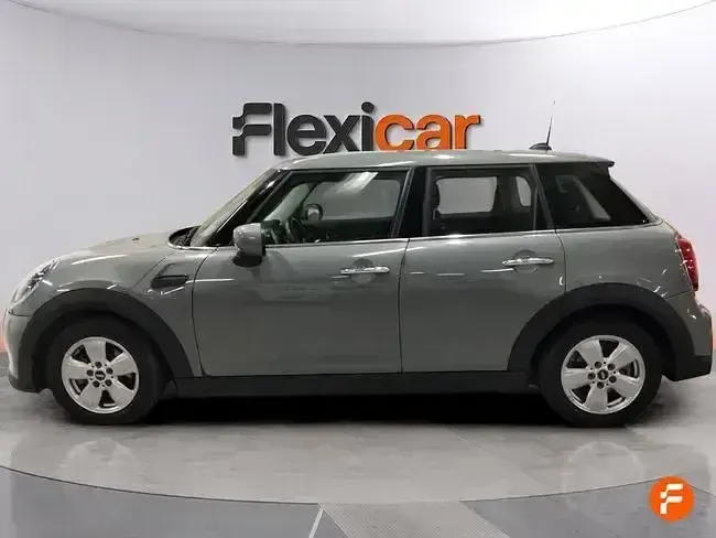 Usado Mini Cooper 136 CV (100 kW) 2022 Gris Utilitario