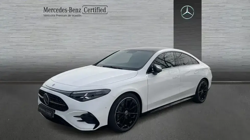 Usado Mercedes CLA180 73 CV (53 kW) 2026 Berlina