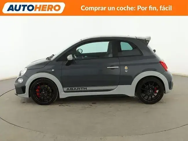 Usado Abarth 595 70th Anniversary 179 CV (131 kW) 2020 Gris Utilitario