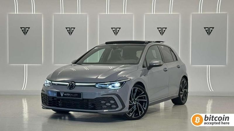 Gris Usado 2022 VW Golf VIII GTD Utilitario | 38.900 € (Caro) - Imagen 1/4