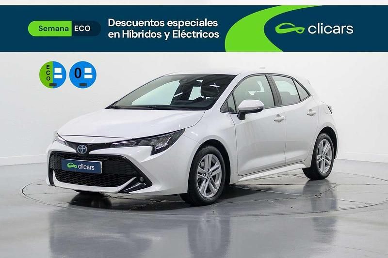 Usado Toyota Corolla Business Edition 98 CV (72 kW) 2022 Blanco Berlina