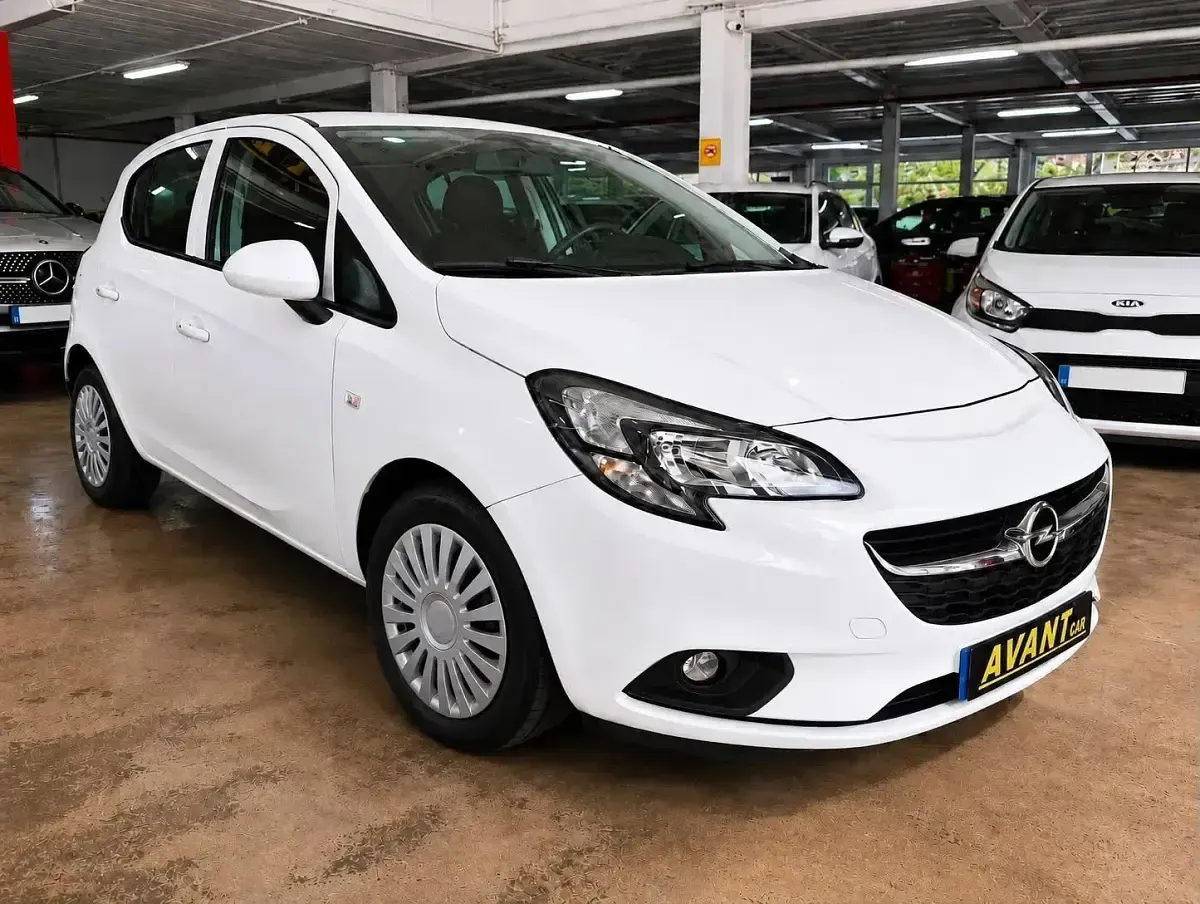 Usado Opel Corsa Business 90 CV (66 kW) 2019 Blanco Utilitario