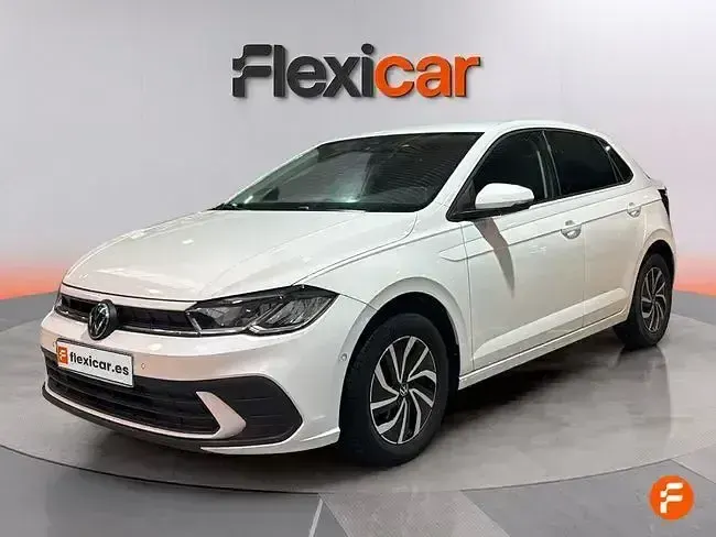 Usado VW Polo Life 95 HP (69 kW) 2023 Branco Citadino