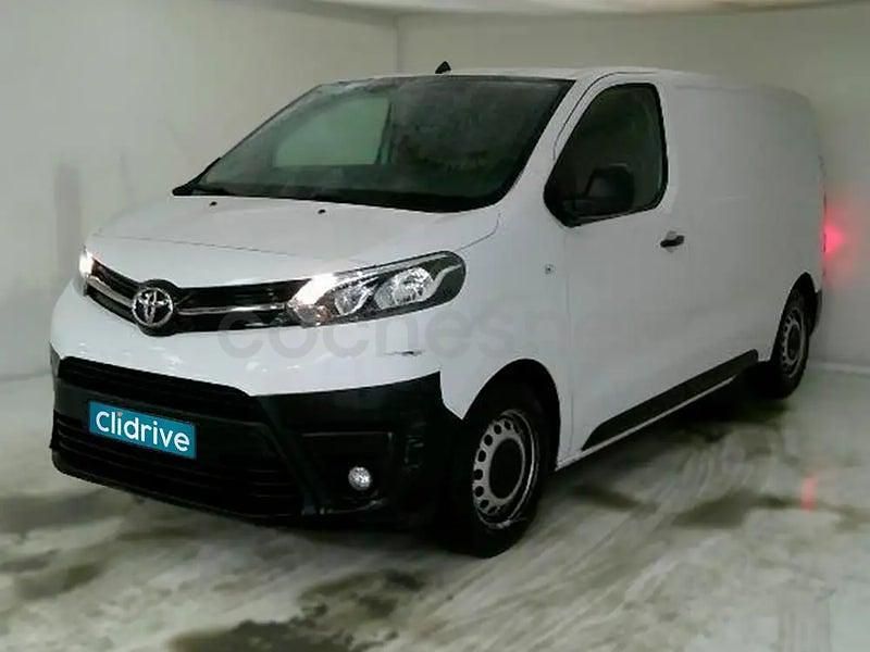 Usado Toyota Proace Verso Advance 131 CV (96 kW) 2023 Amarillo Familiar
